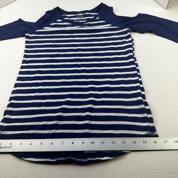 So Women Sz XS Shirt Relaxed Fit Peek-a-boo Shoulders Blue White Stripe Preowned - Picture 11 of 13